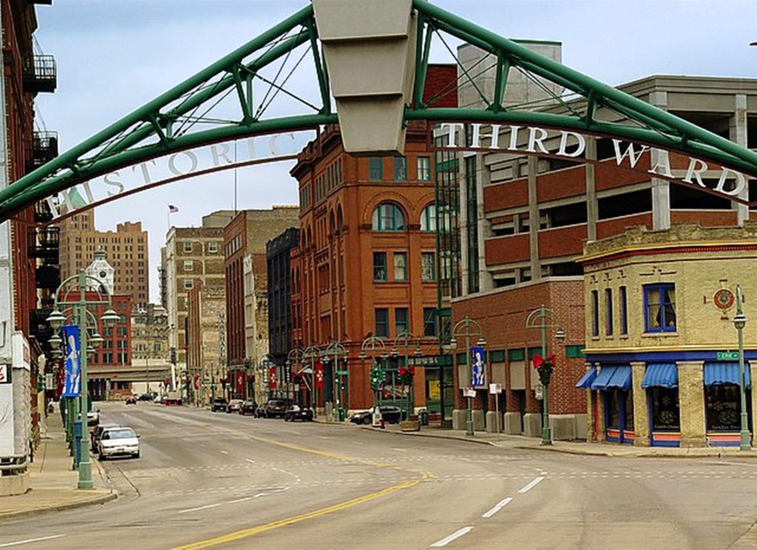 Best Western Plus Milwaukee West Exterior photo